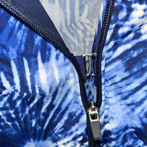 Lands’ End Long Sleeve Tugless One Piece Swimsuit | NWT | Size 18W - Picture 7 of 9